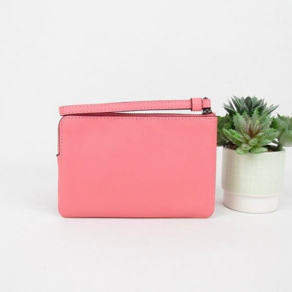 Coach Crossgrain Leather Corner Zip Wristlet - Picture 2 of 7